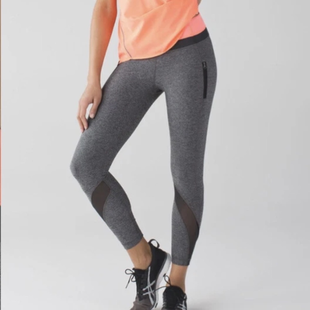 Lululemon 🔥 inspire size 4